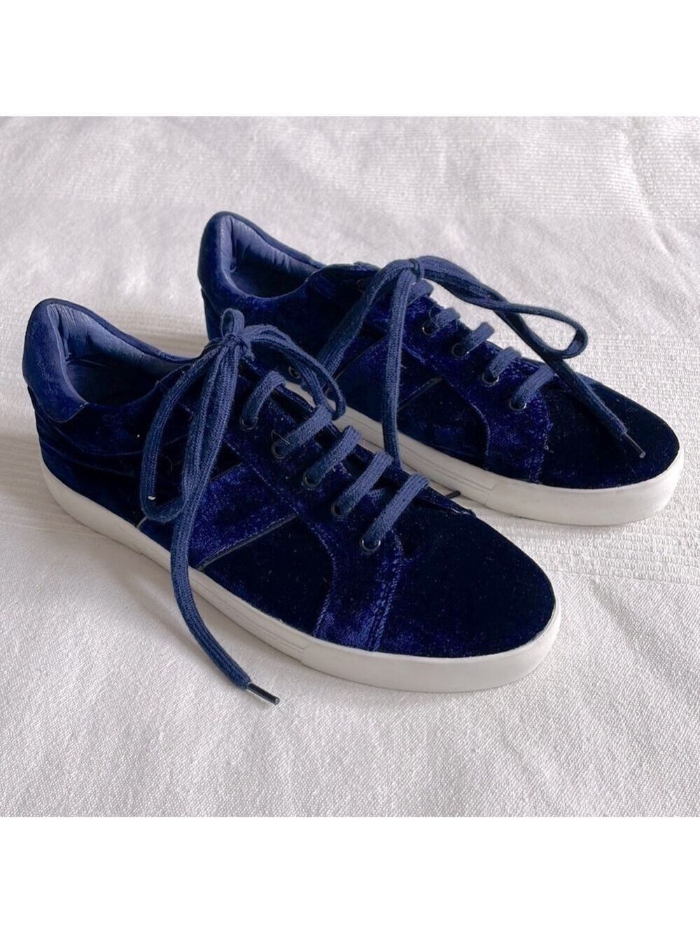 JOIE Dakota Blue Velvet Sneakers EU 39.5/US 9.5
